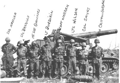 2/32d preparing to fire their 300,000th round in Vietnam